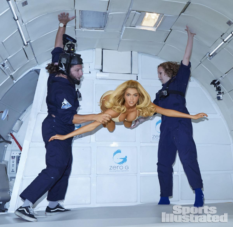 Illustration for article titled La modelo Kate Upton protagoniza el primer calendario en gravedad cero